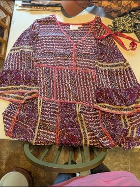 Boho V-Neck Peasant tunic in Magenta and Cream
